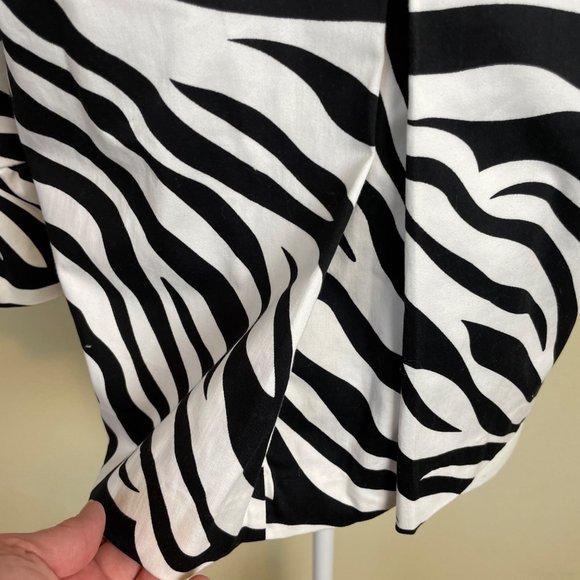 Sandro Blazer Zebra Print Cropped Jacket Pockets M Black Pleather Trim - Picture 6 of 9